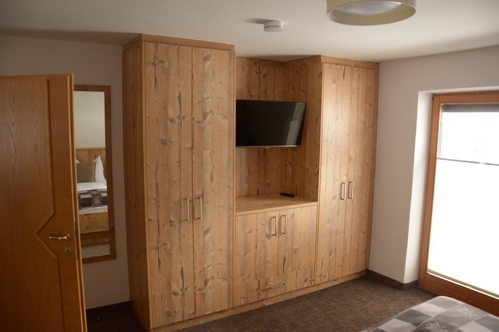 Senner Appartements Umhausen Cameră foto